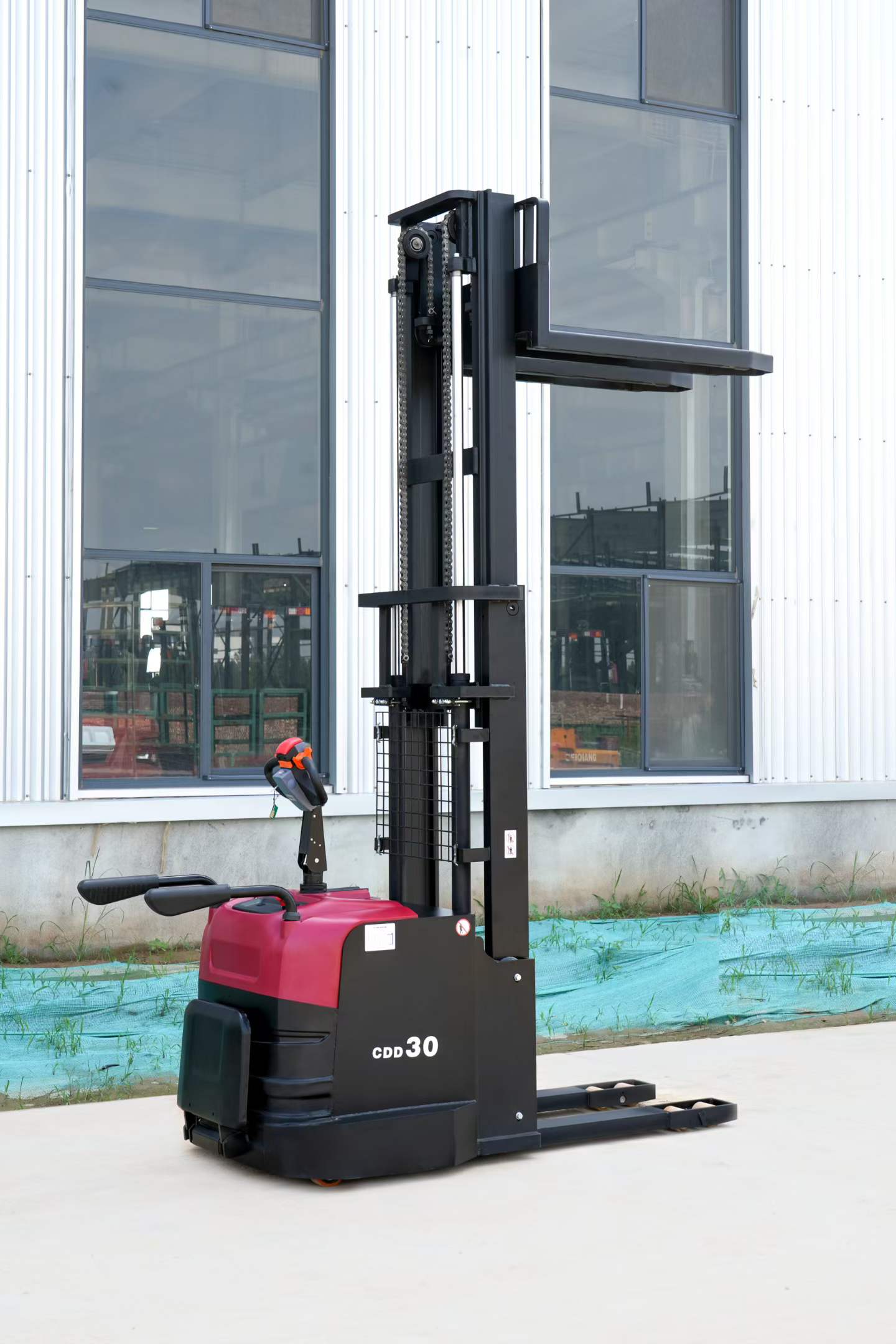 Electric Stacker 3T